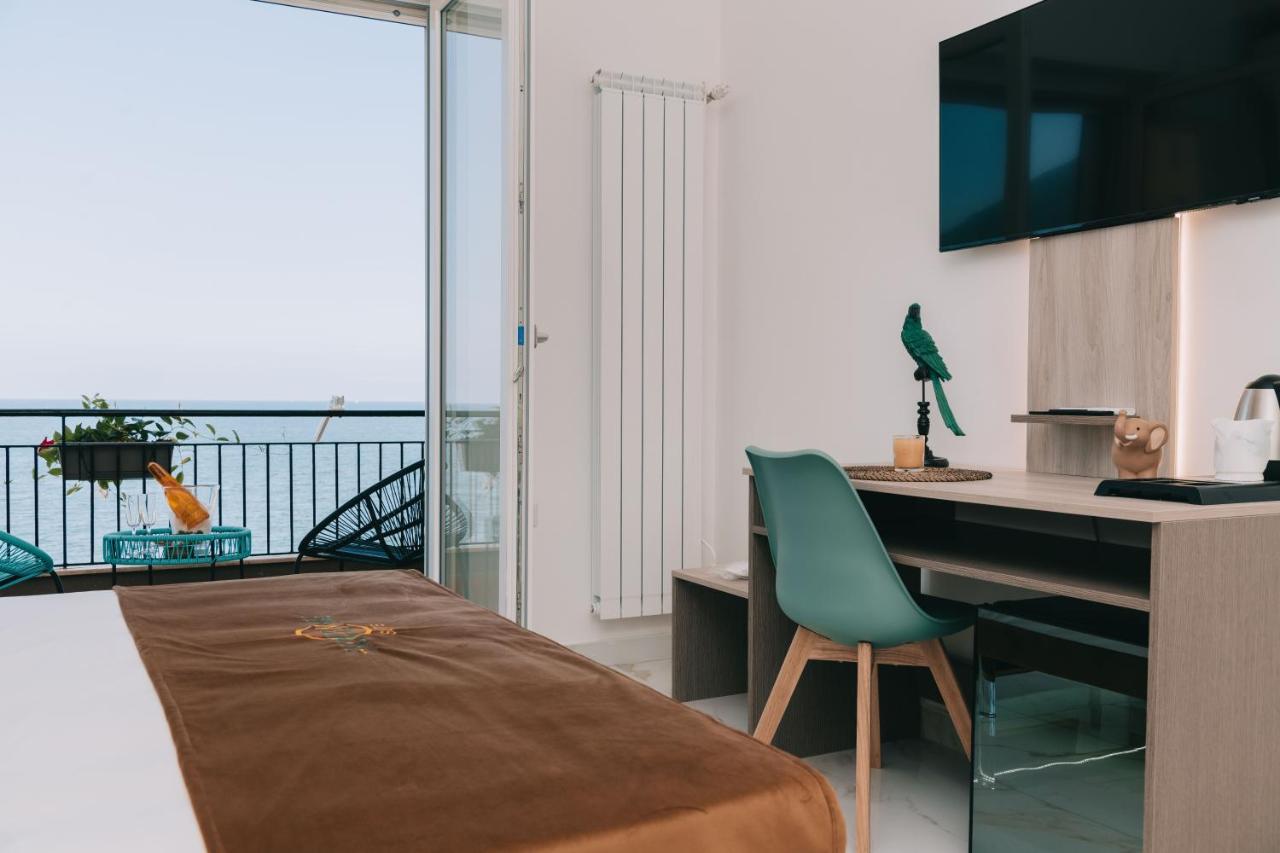 Frontemare Suite Castellammare di Stabia Eksteriør bilde